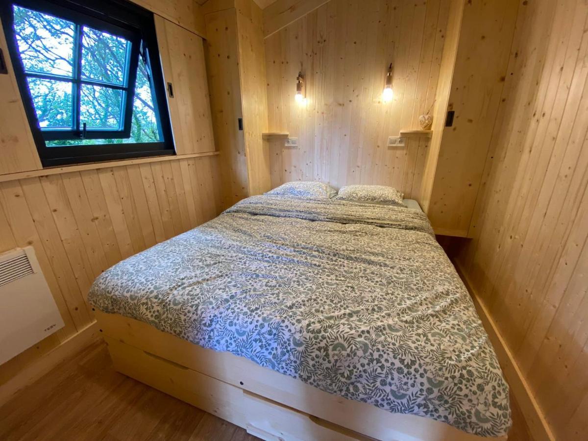 Camping De La Plage De Cleut-Rouz Fouesnant Exteriör bild