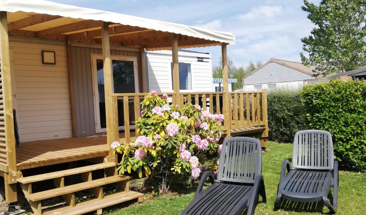 Camping De La Plage De Cleut-Rouz Fouesnant Exteriör bild