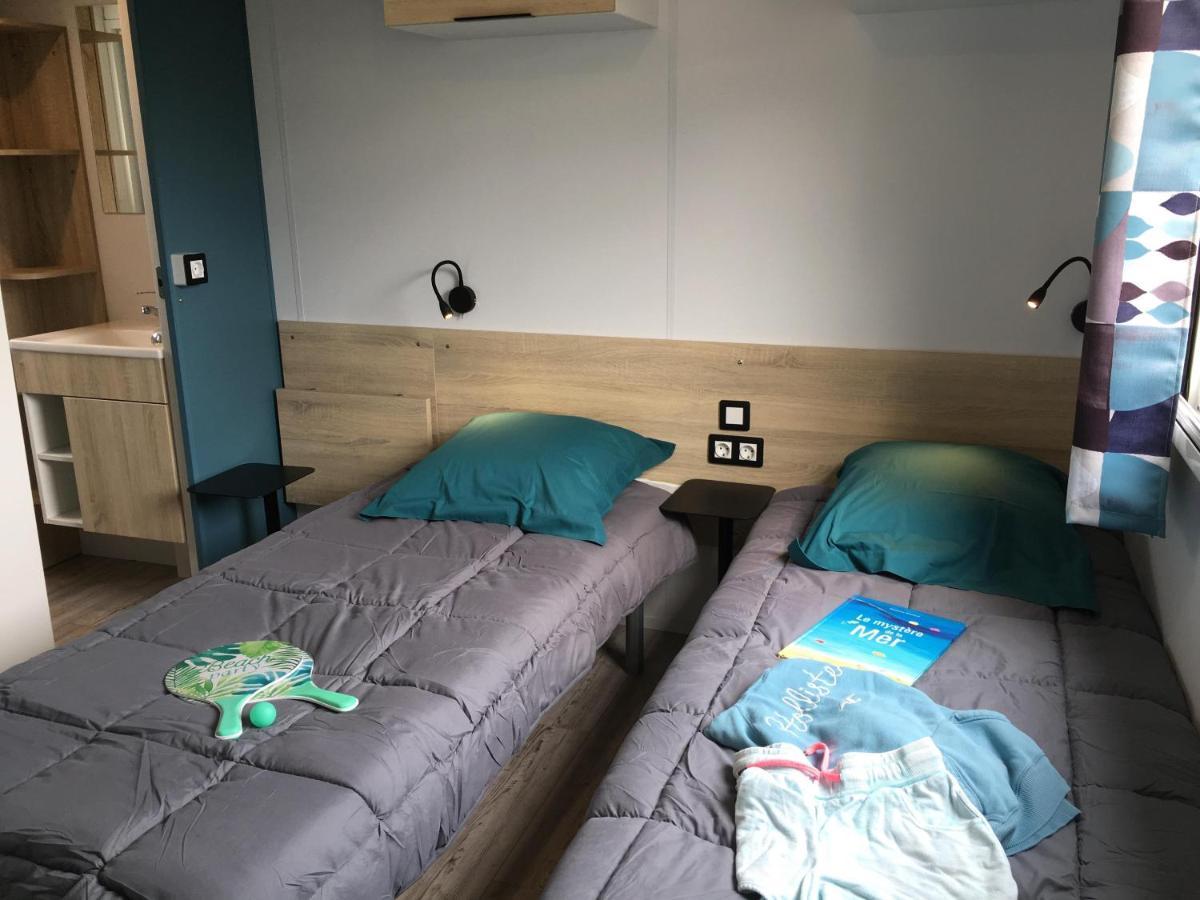 Camping De La Plage De Cleut-Rouz Fouesnant Exteriör bild