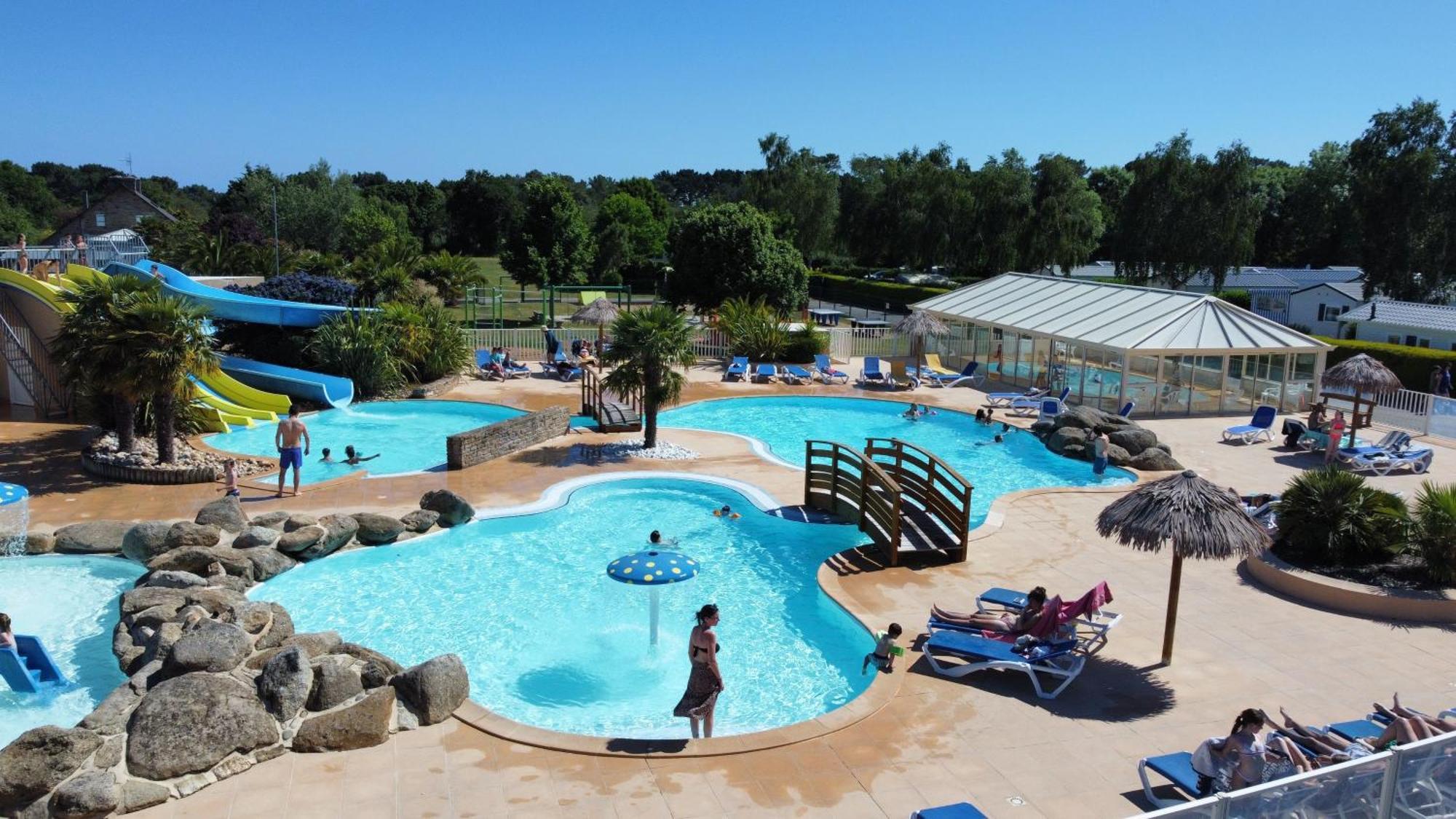 Camping De La Plage De Cleut-Rouz Fouesnant Exteriör bild